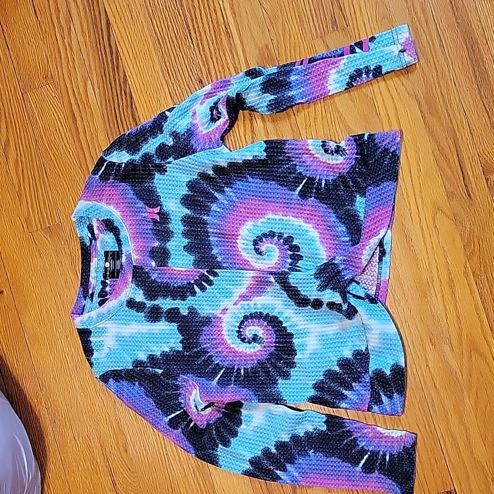 Girls tyedye shirt